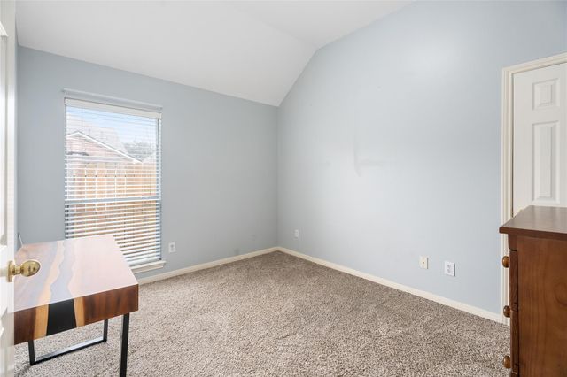 2215 Waters Edge Lane, League City, TX 77573