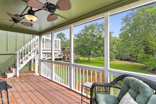 4620 Holly Heath Drive, Gautier, MS 39553