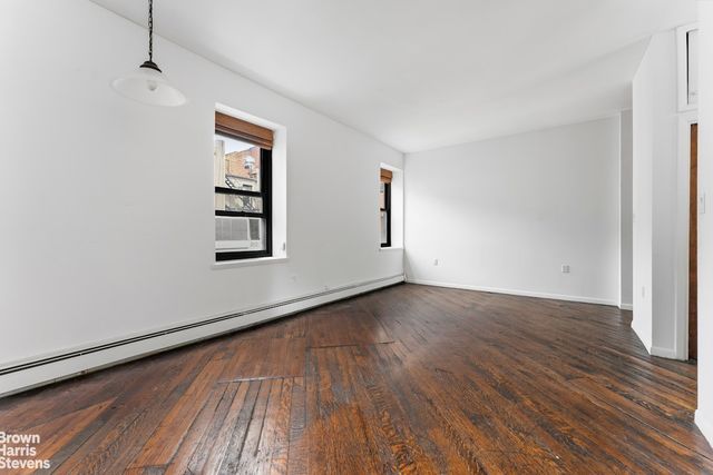 454 W 46th St Apt 4CS, New York City, NY 10036
