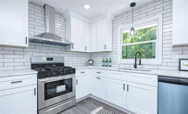 3092 Cleethorpes Drive, Lithonia, GA 30038