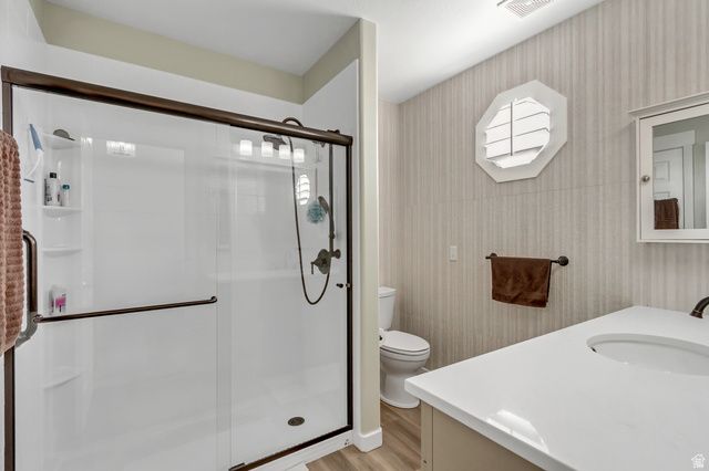 6508 W COTTONTAIL DR, West Valley City, UT 84128