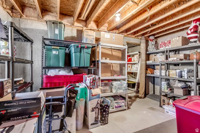 6508 W COTTONTAIL DR, West Valley City, UT 84128