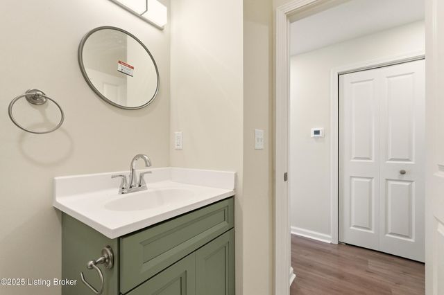 1353 S Shelby St, Louisville, KY 40217