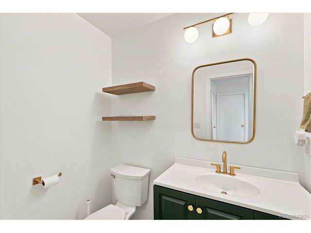 6446 Nassau Ct, Highlands Ranch, CO 80130
