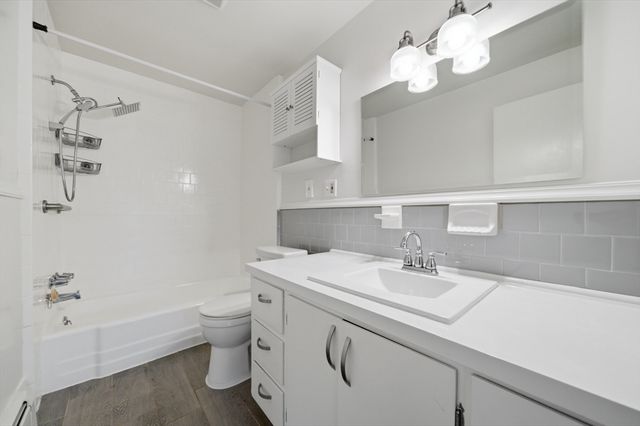 205 Central Ave, Seekonk, MA 02771