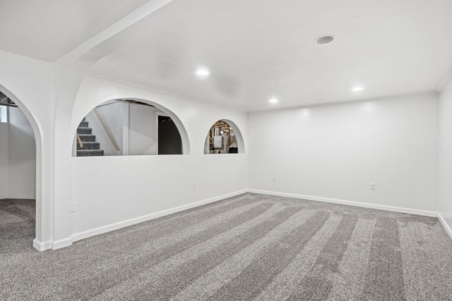 205 Central Ave, Seekonk, MA 02771