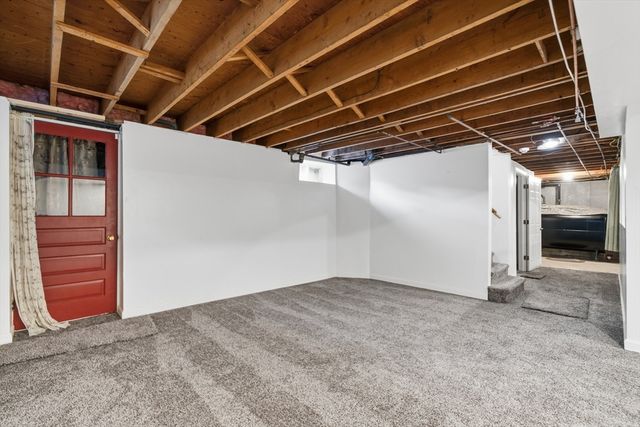 205 Central Ave, Seekonk, MA 02771