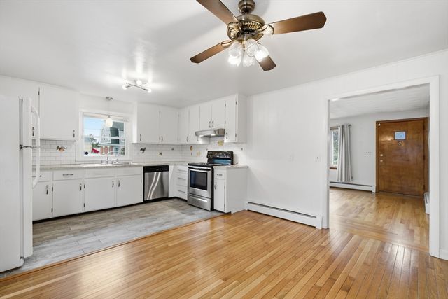 205 Central Ave, Seekonk, MA 02771