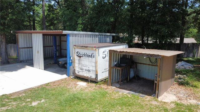 3750 Ching Dairy Loop Road E, Mobile, AL 36618