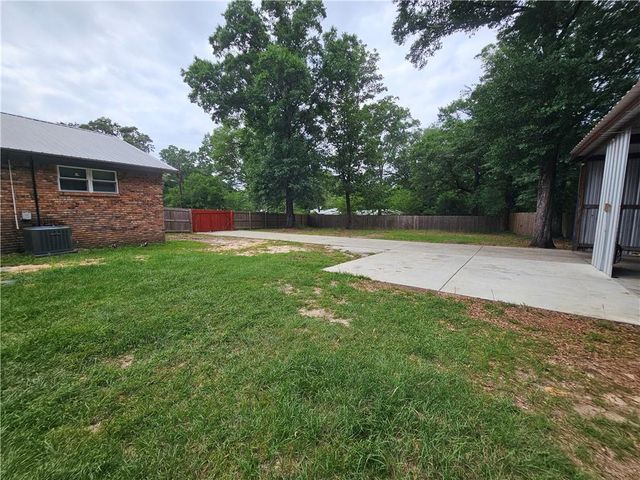 3750 Ching Dairy Loop Road E, Mobile, AL 36618