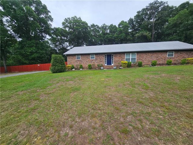 3750 Ching Dairy Loop Road E, Mobile, AL 36618