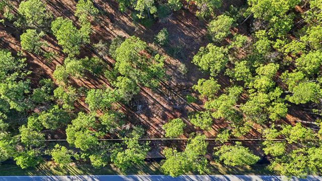 2173 Garcon Point Rd, Milton, FL 32583