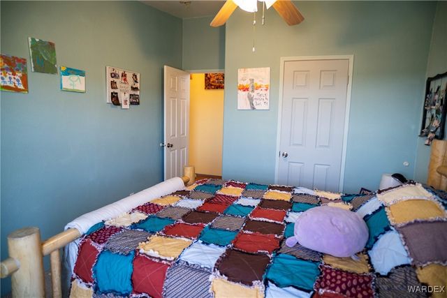 7190 E Red Barrel Road, Yucca, AZ 86438