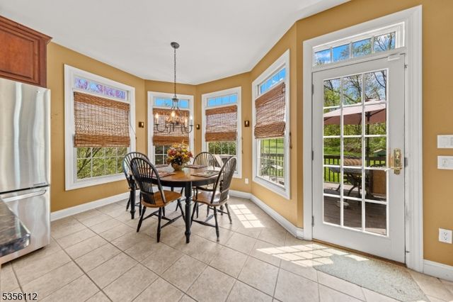 2 Sutton Ct, Hardyston Twp., NJ 07419