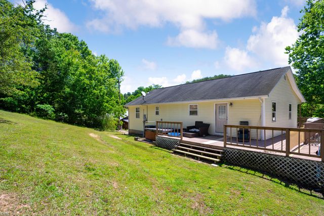 1045 Walnut Grove Church Road, Dayton, TN 37321