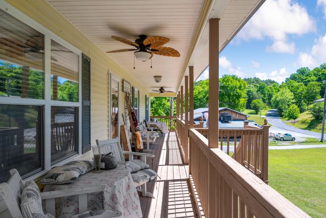 1045 Walnut Grove Church Road, Dayton, TN 37321