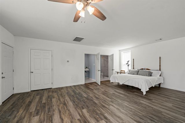 1416 Avenue L, Santa Fe, TX 77510