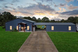 1416 Avenue L, Santa Fe, TX 77510