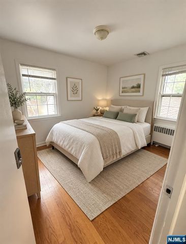 533 Ramapo Valley Road, Oakland, NJ 07436