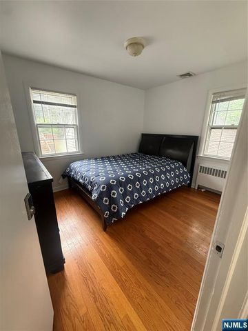 533 Ramapo Valley Road, Oakland, NJ 07436