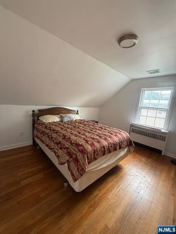 533 Ramapo Valley Road, Oakland, NJ 07436