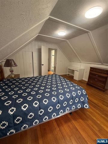 533 Ramapo Valley Road, Oakland, NJ 07436