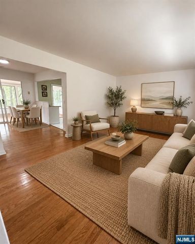 533 Ramapo Valley Road, Oakland, NJ 07436