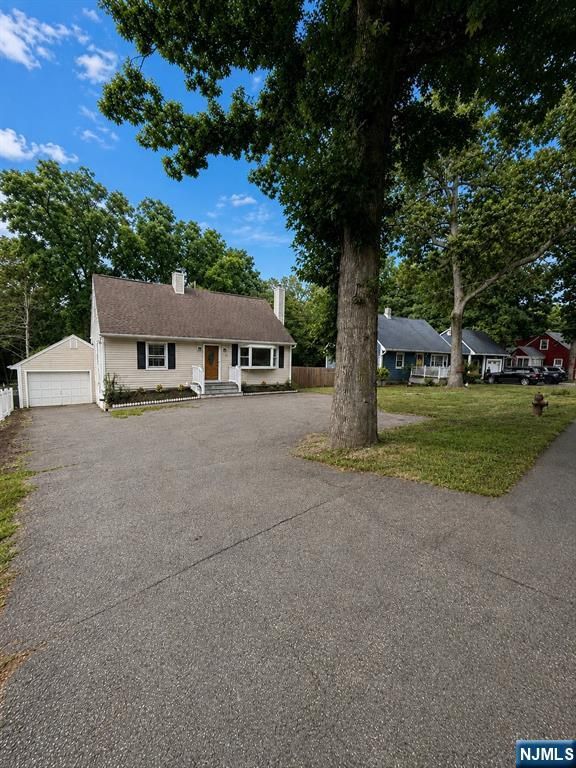 533 Ramapo Valley Road, Oakland, NJ 07436