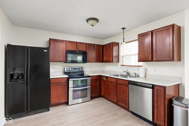 2409 Liatris Drive, Plainfield, IN 46168