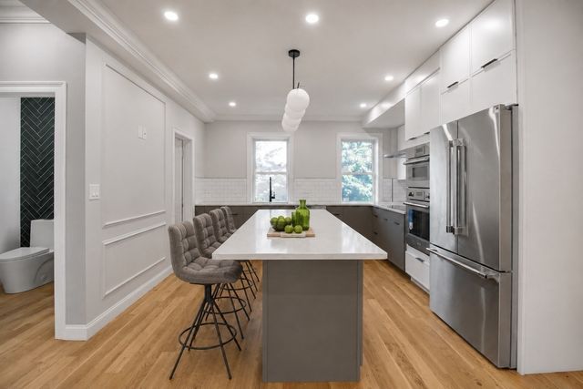 48-49 Fayette St, Boston, MA 02116