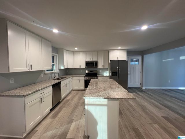 1940 LINDEN STREET, Leeds, AL 35094