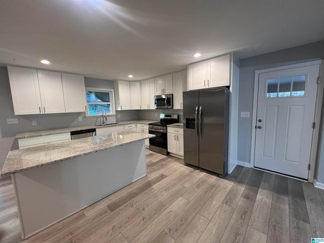 1940 LINDEN STREET, Leeds, AL 35094