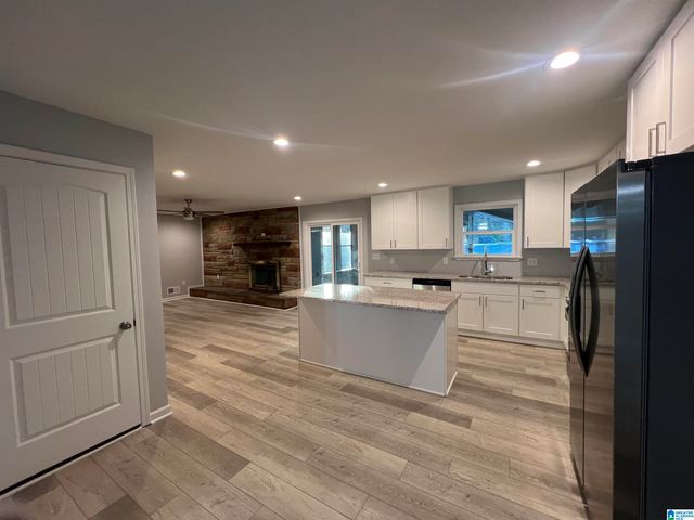 1940 LINDEN STREET, Leeds, AL 35094