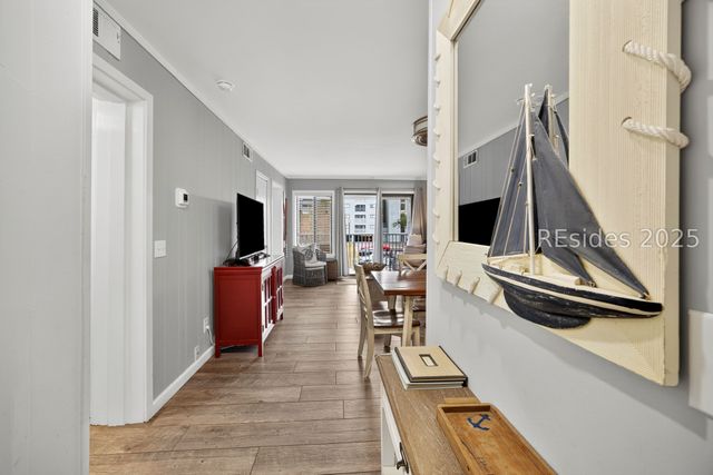 663 William Hilton Pkwy Apt 1119, Hilton Head Island, SC 29928