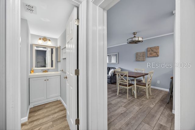 663 William Hilton Pkwy Apt 1119, Hilton Head Island, SC 29928