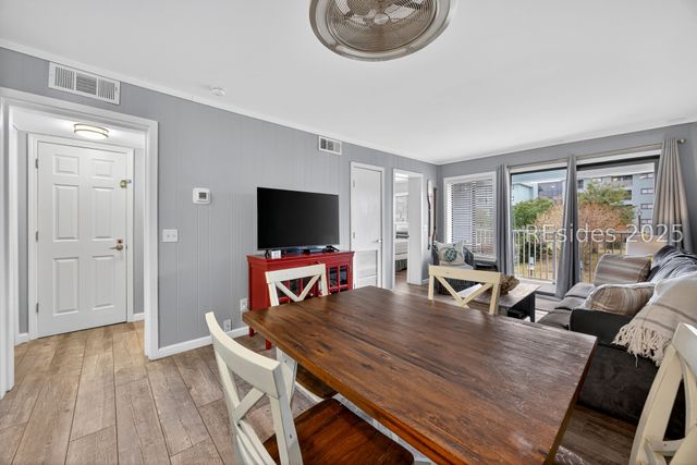 663 William Hilton Pkwy Apt 1119, Hilton Head Island, SC 29928