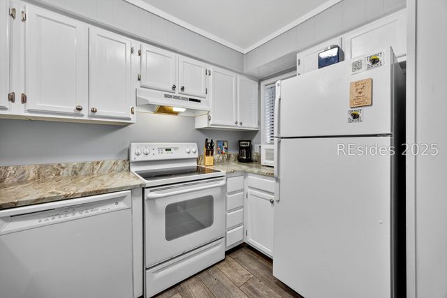 663 William Hilton Pkwy Apt 1119, Hilton Head Island, SC 29928