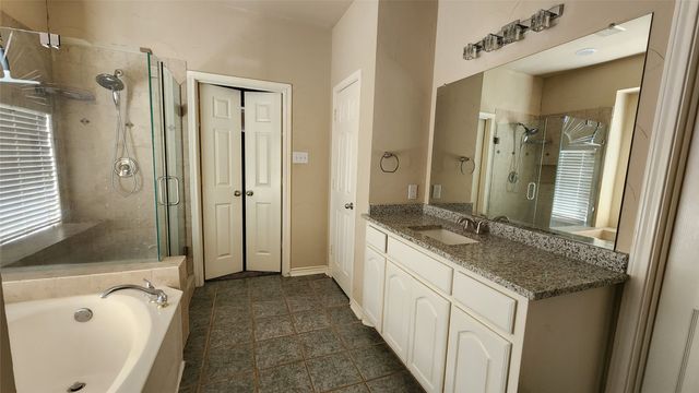 420 Misty Lane, Lewisville, TX 75067