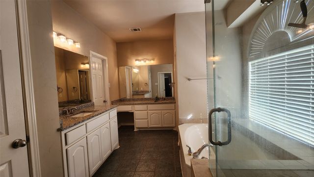 420 Misty Lane, Lewisville, TX 75067