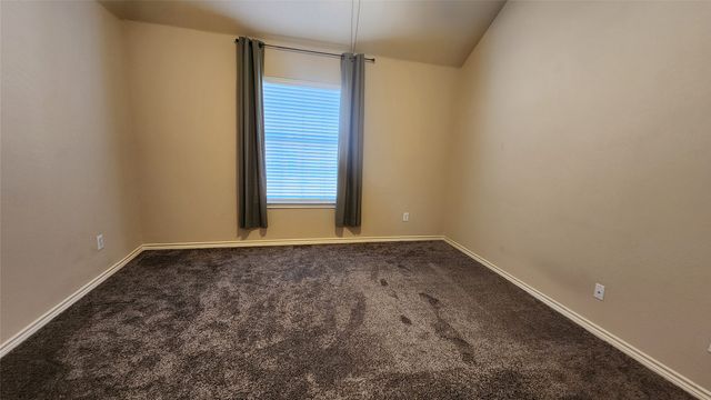 420 Misty Lane, Lewisville, TX 75067