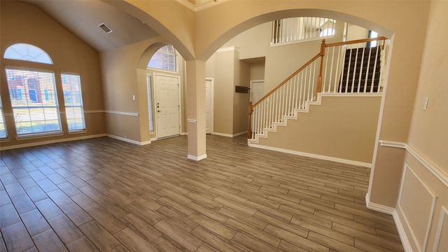 420 Misty Lane, Lewisville, TX 75067