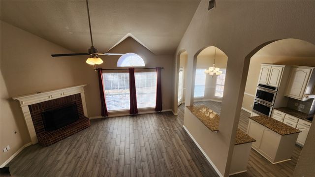 420 Misty Lane, Lewisville, TX 75067