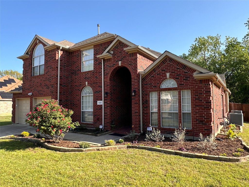 420 Misty Lane, Lewisville, TX 75067
