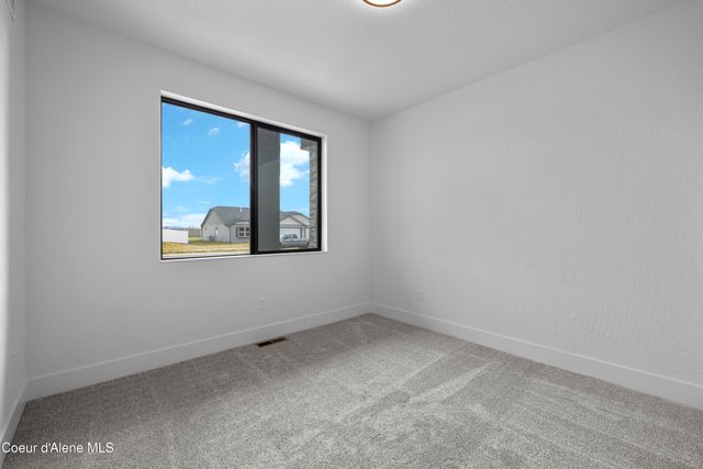 5967 W MORSEBY AVE, Rathdrum, ID 83858