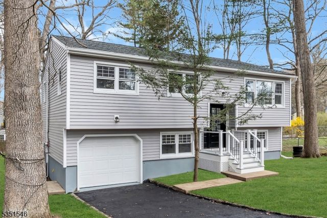 20 Stony Brook Rd, Byram Twp., NJ 07874