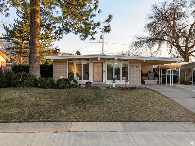 2744 E 7265 S, Cottonwood Heights, UT 84121