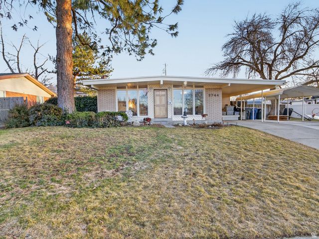 2744 E 7265 S, Cottonwood Heights, UT 84121