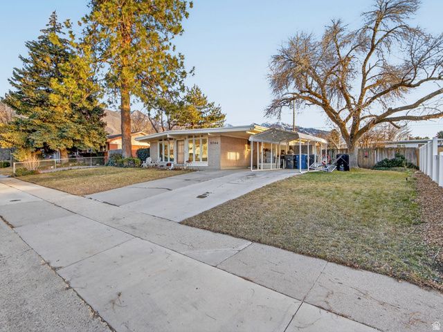 2744 E 7265 S, Cottonwood Heights, UT 84121