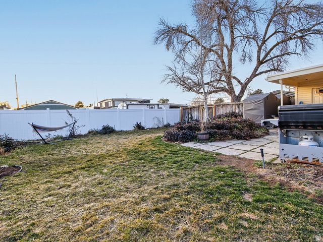 2744 E 7265 S, Cottonwood Heights, UT 84121