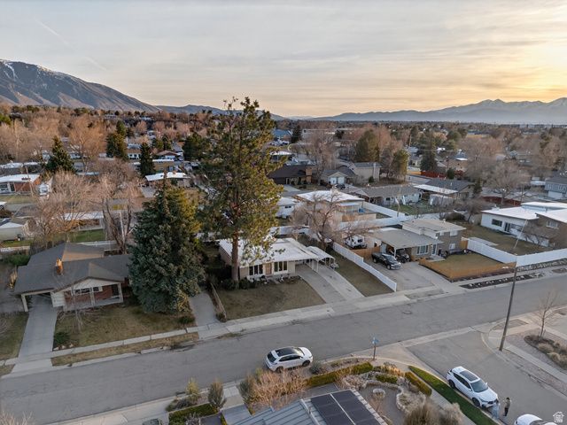 2744 E 7265 S, Cottonwood Heights, UT 84121